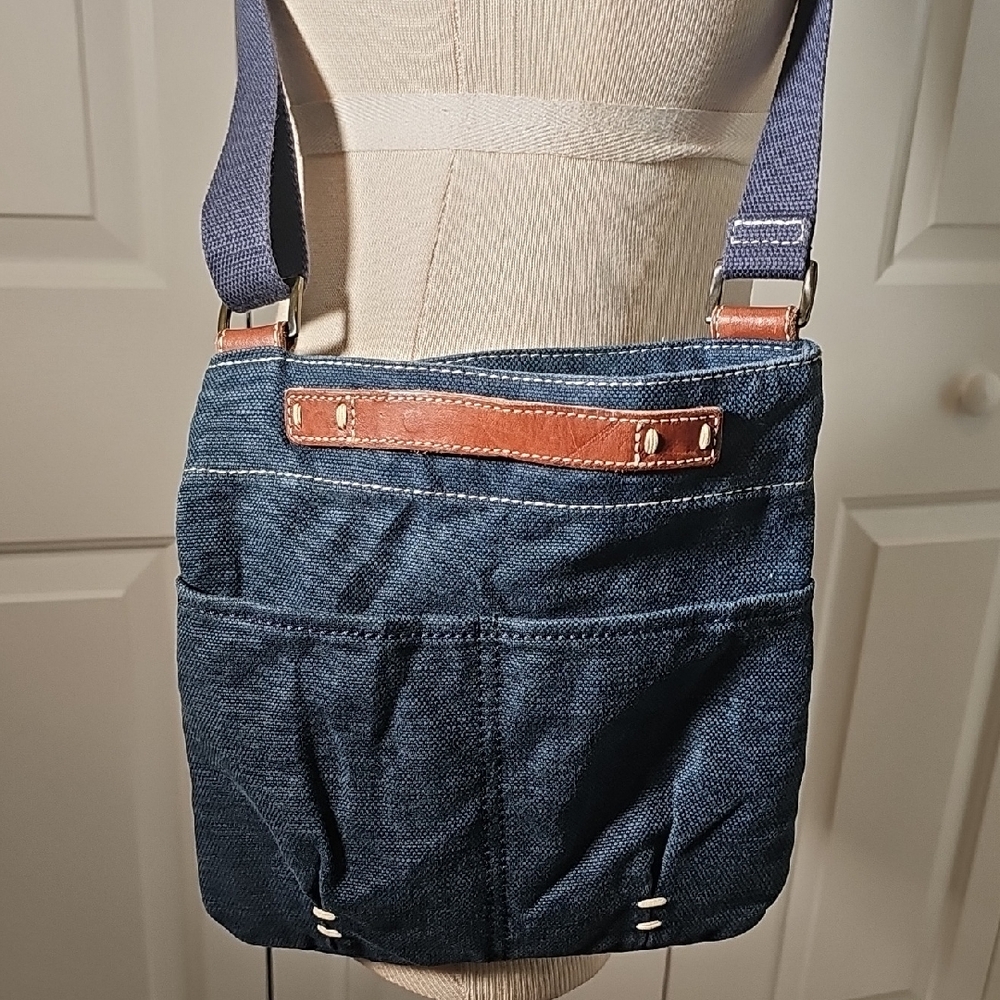 49 SQUARE MILES , Crossbody‎ Washed Blue Canvas Bag. Excelent Condition.